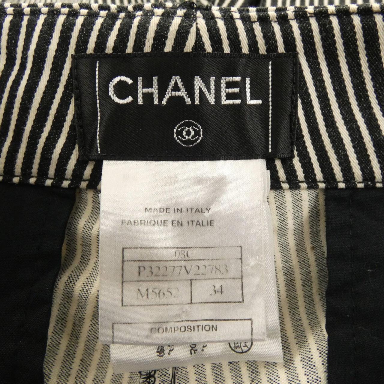 シャネル CHANEL P32277V22783 08C ショートパンツ