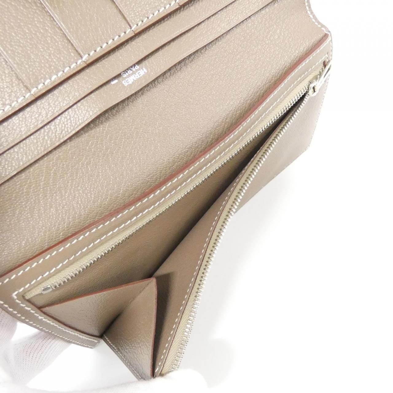 エルメス ベアン スフレ 047207CK 財布