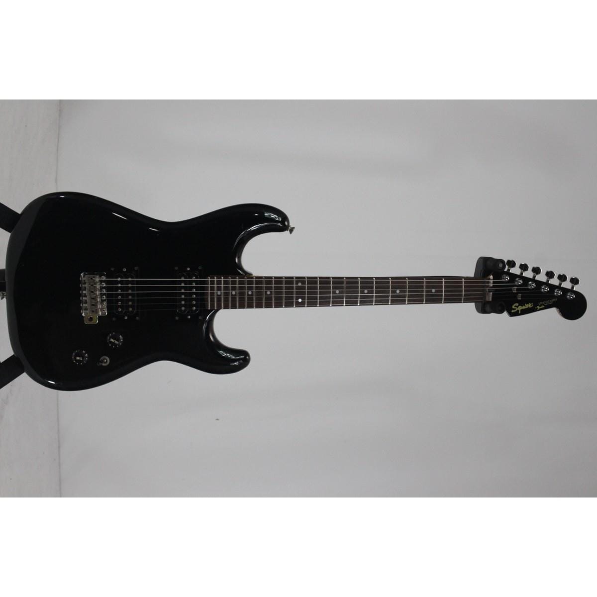 SQUIER ST-335