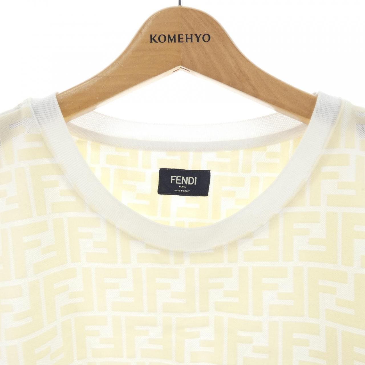 フェンディ FENDI FFモチーフ FY0936 A7D5 Tシャツ