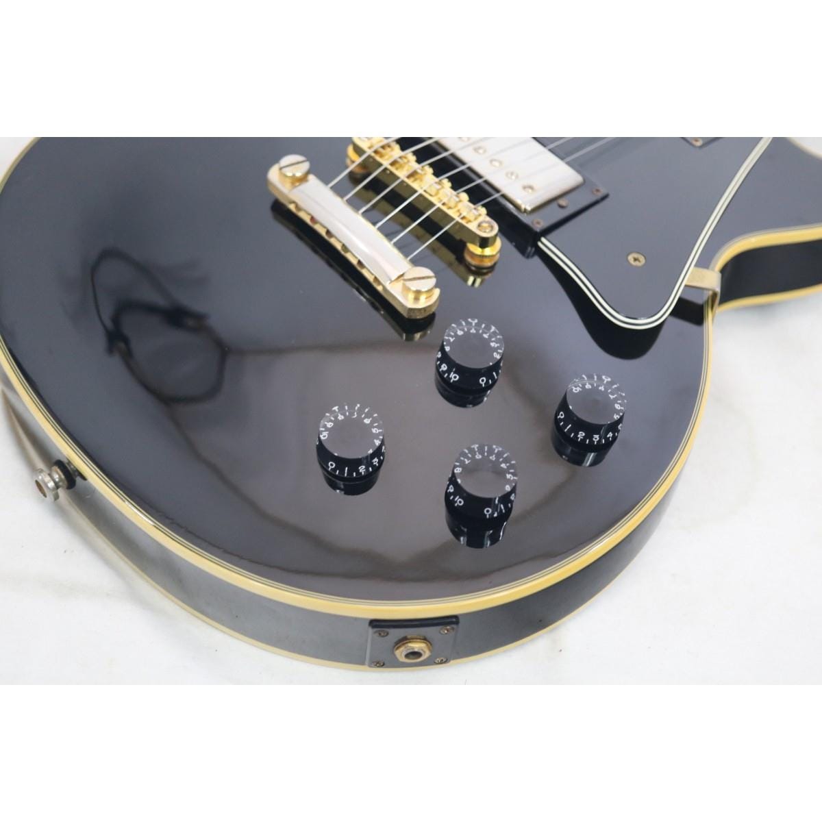ＥＰＩＰＨＯＮＥ　　ＬＥＳ　ＰＡＵＬ　ＣＵＳＴＯＭ