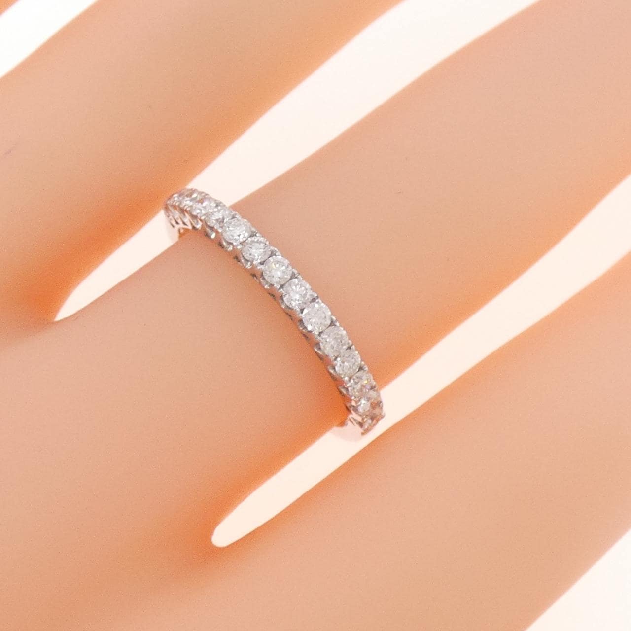 750WG ダイヤモンド リング 0.39CT