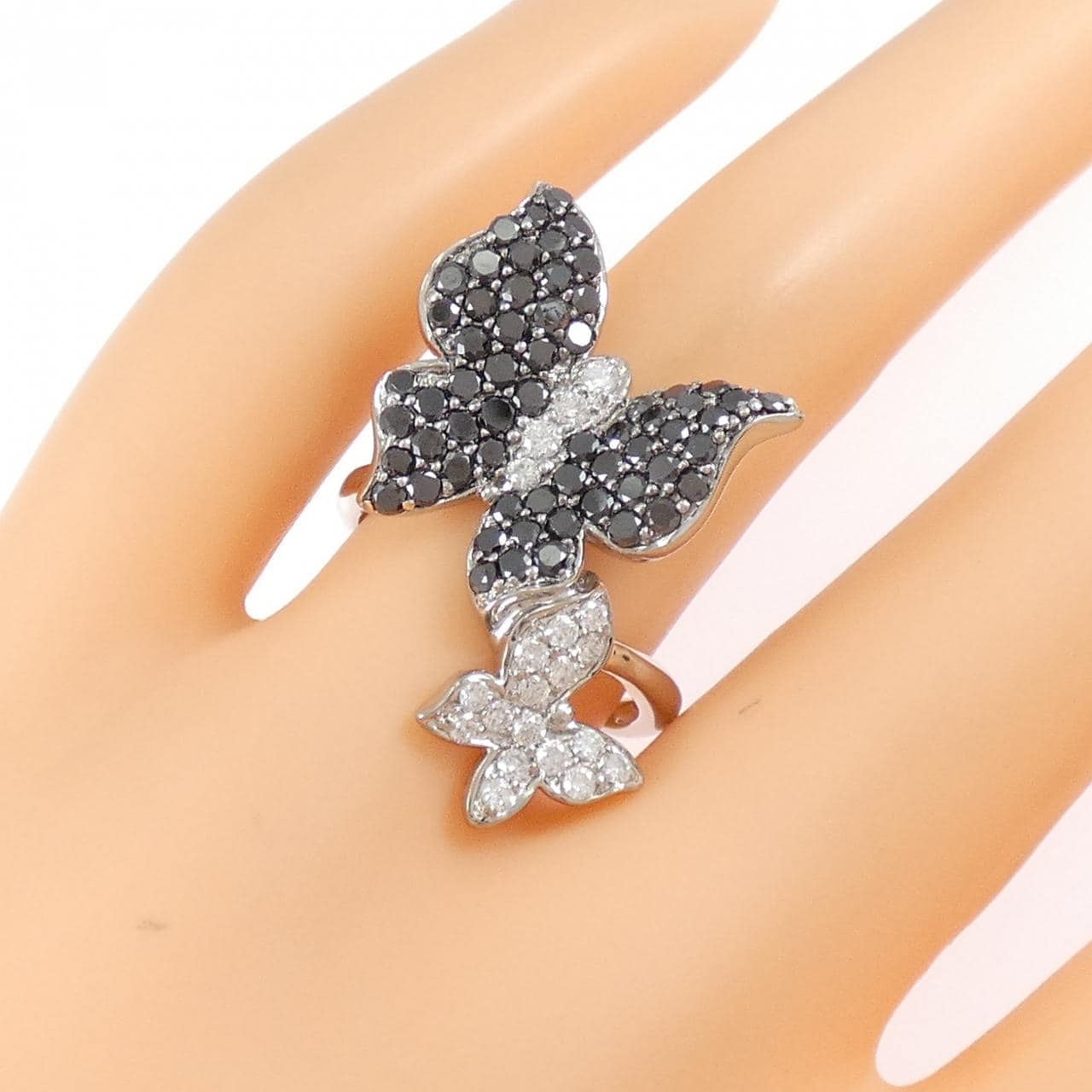 K18WG/K18BG ダイヤモンド リング 1.75CT