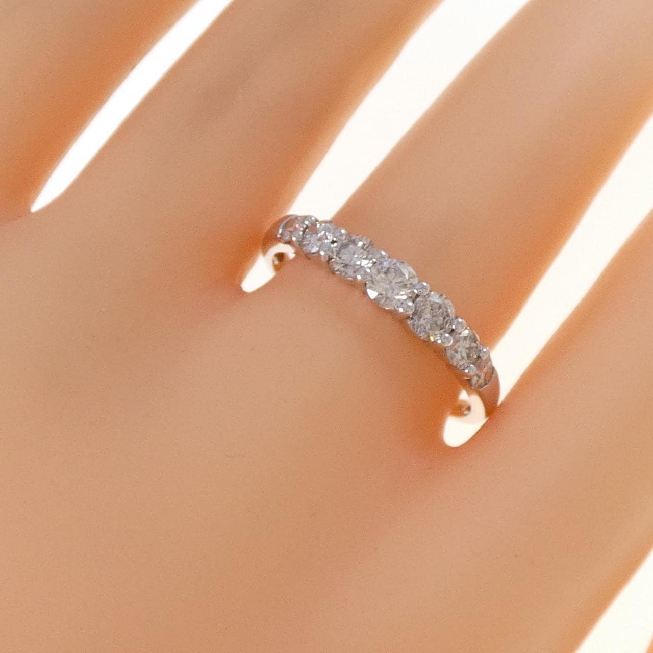 PT900 ダイヤモンド リング 1.00CT