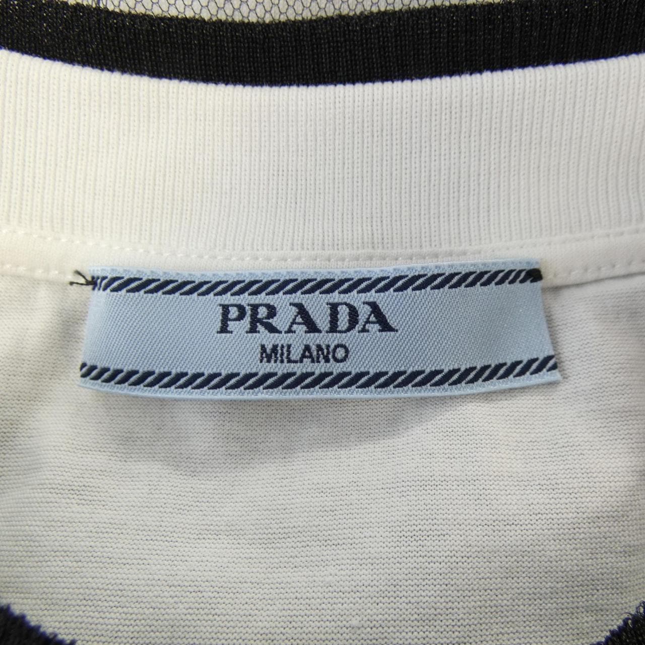 プラダ PRADA 3579AR S221 1Z5S Tシャツ