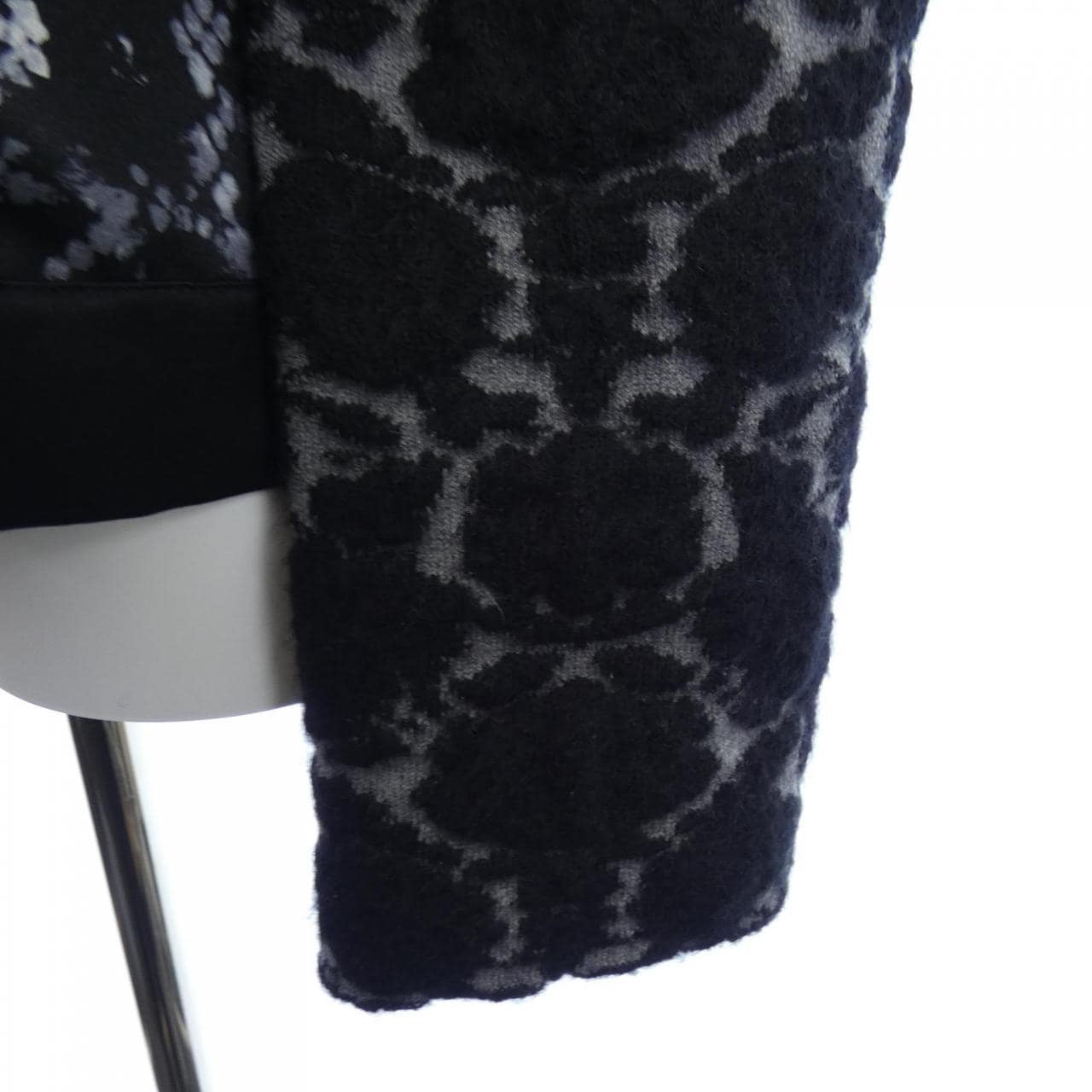 ルイヴィトン LOUIS VUITTON F4KC19ODP ノーカラージャケット