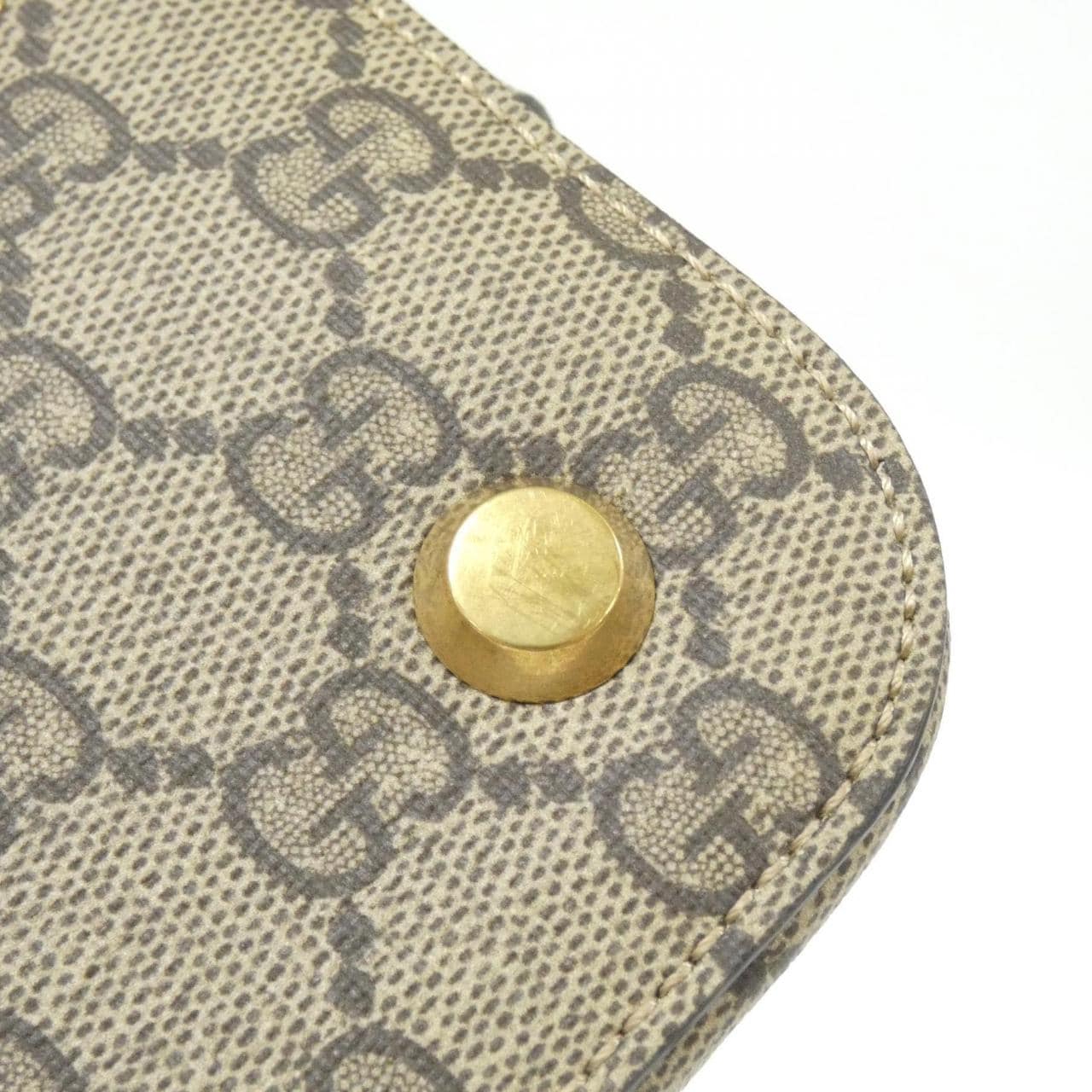 グッチ 681699 UQOAT バッグ