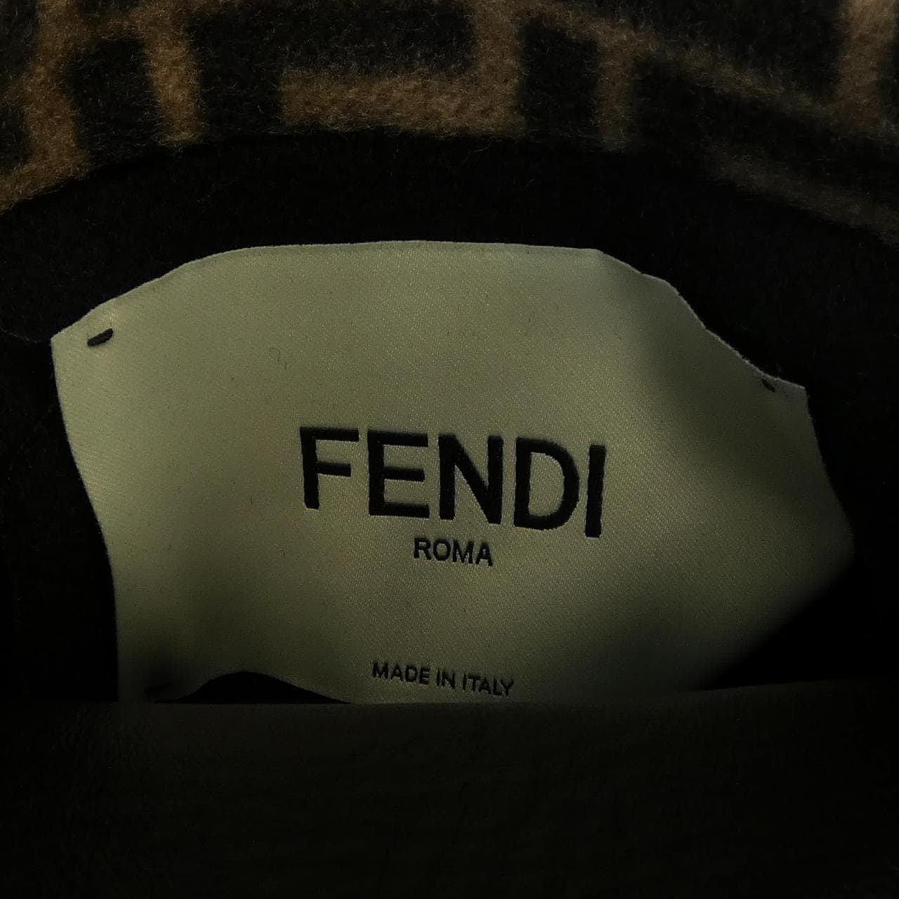 フェンディ FENDI FF8581 A5HD コート