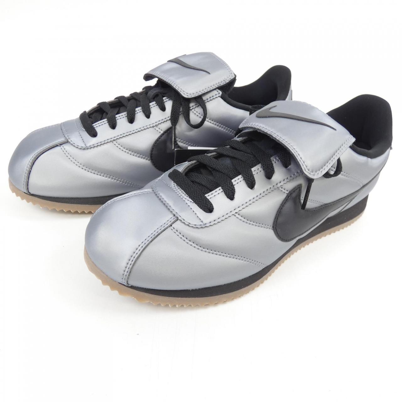 ナイキ NIKE HQ3490-099 スニーカー