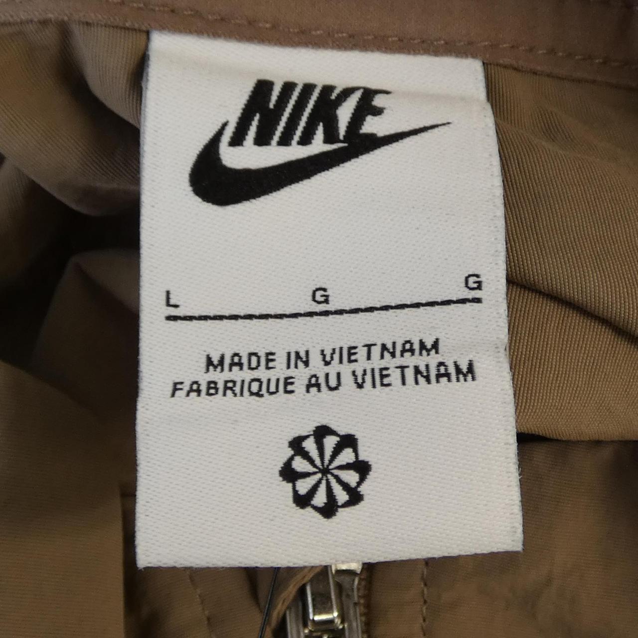 ナイキ NIKE ブルゾン