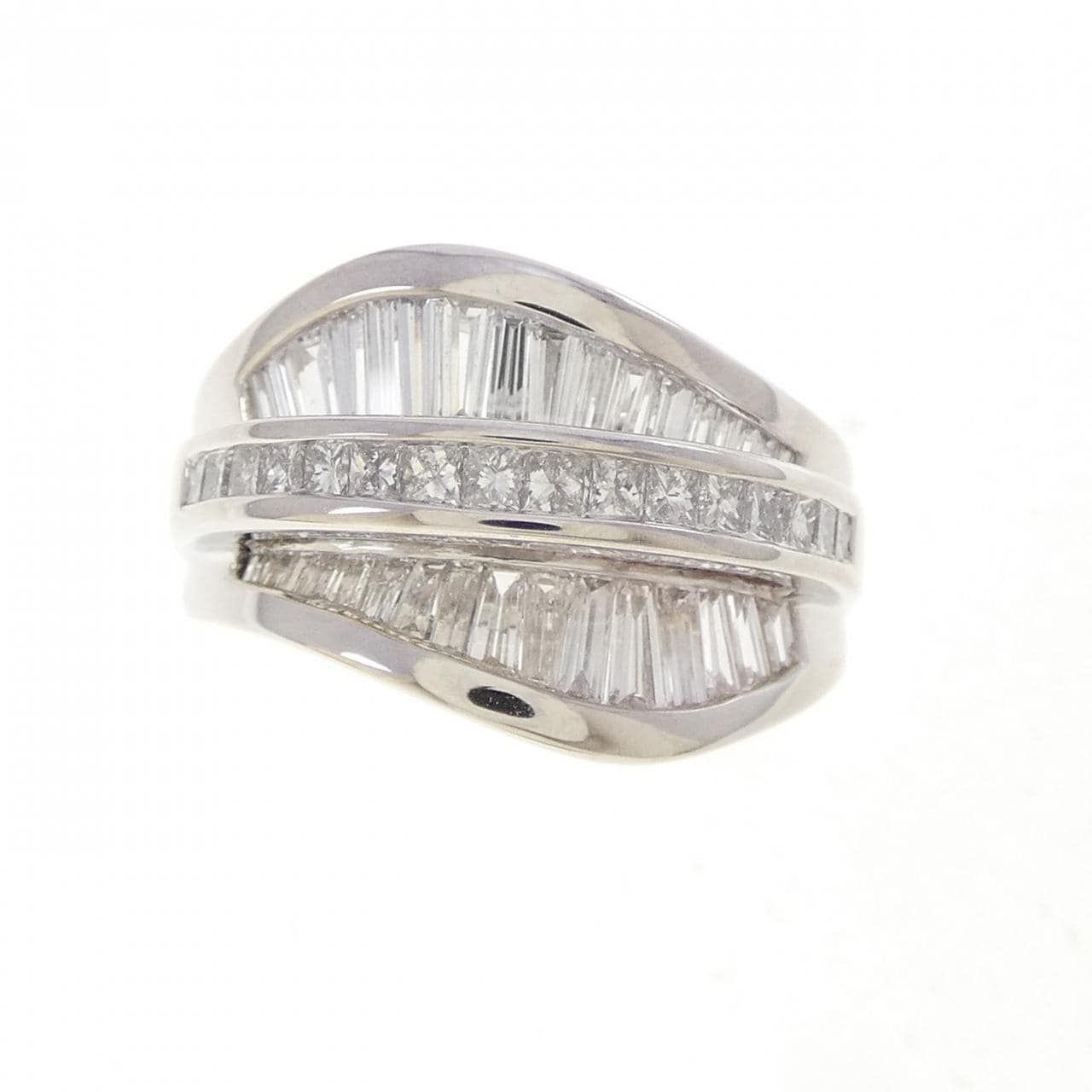 PT900 ダイヤモンド リング 2.00CT