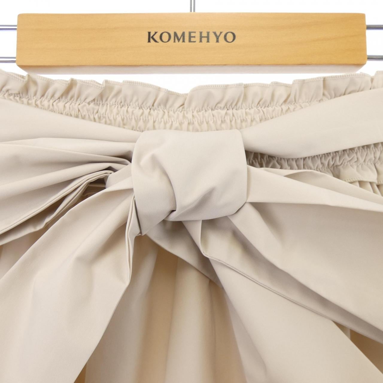 トゥービーシック TO BE CHIC スカート