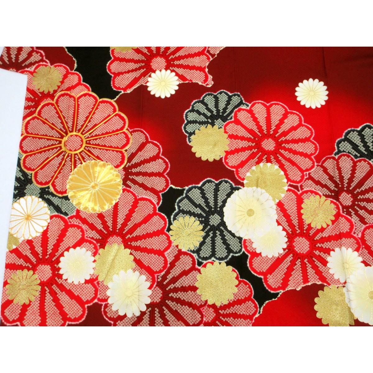 振袖　友禅金彩加工　刺繍入りボカシ染