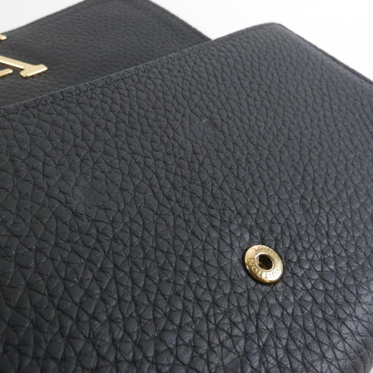 LOUIS VUITTON Taurillon Portefeuille Capucines M61248 錢包