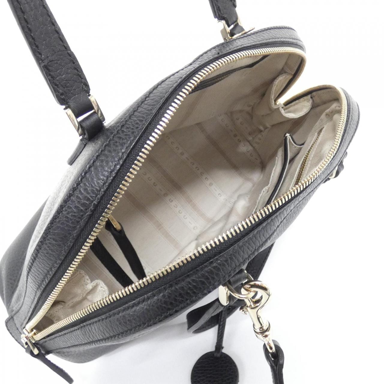 グッチ 388560 CAO0X バッグ