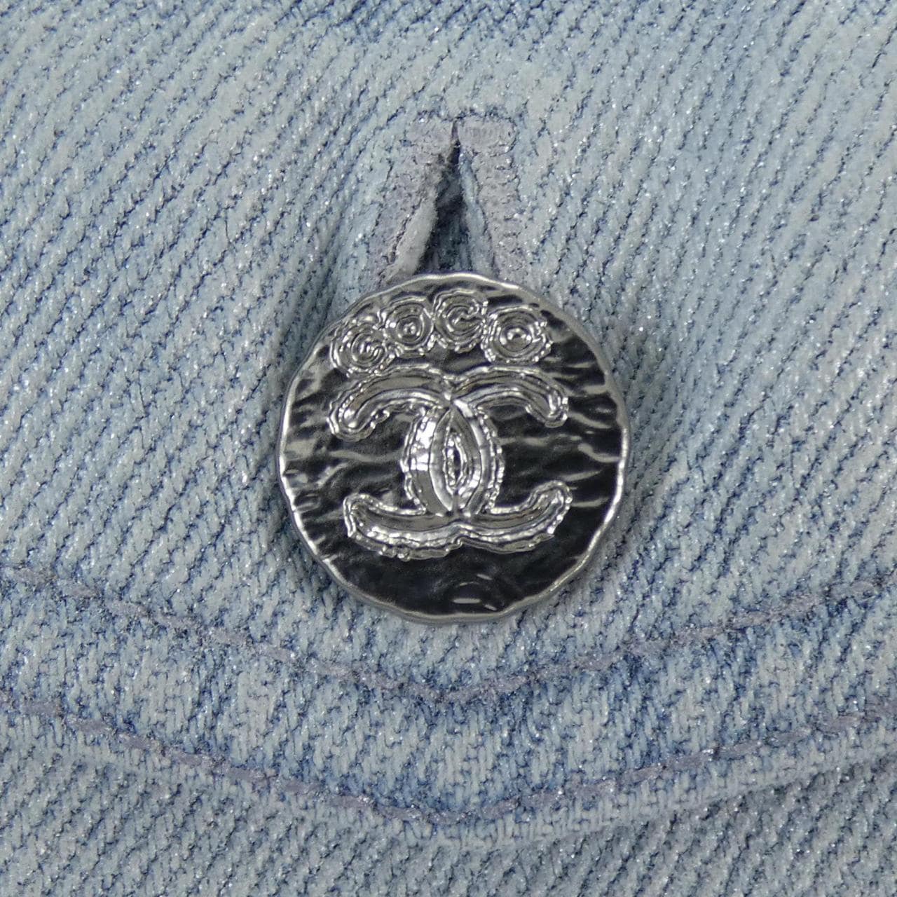 シャネル CHANEL LOOK22 P76208V68528 デニムジャケット