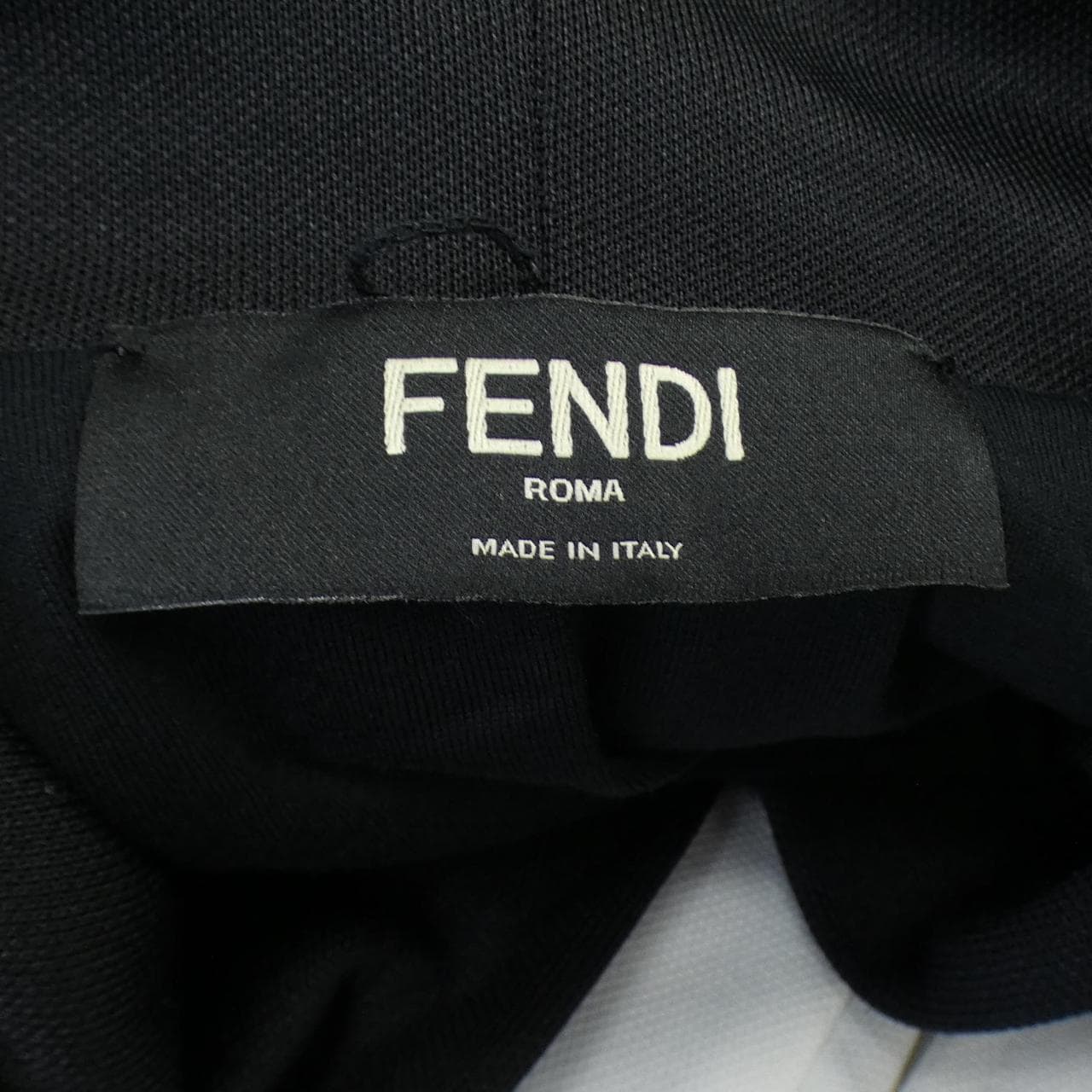 フェンディ FENDI パーカー