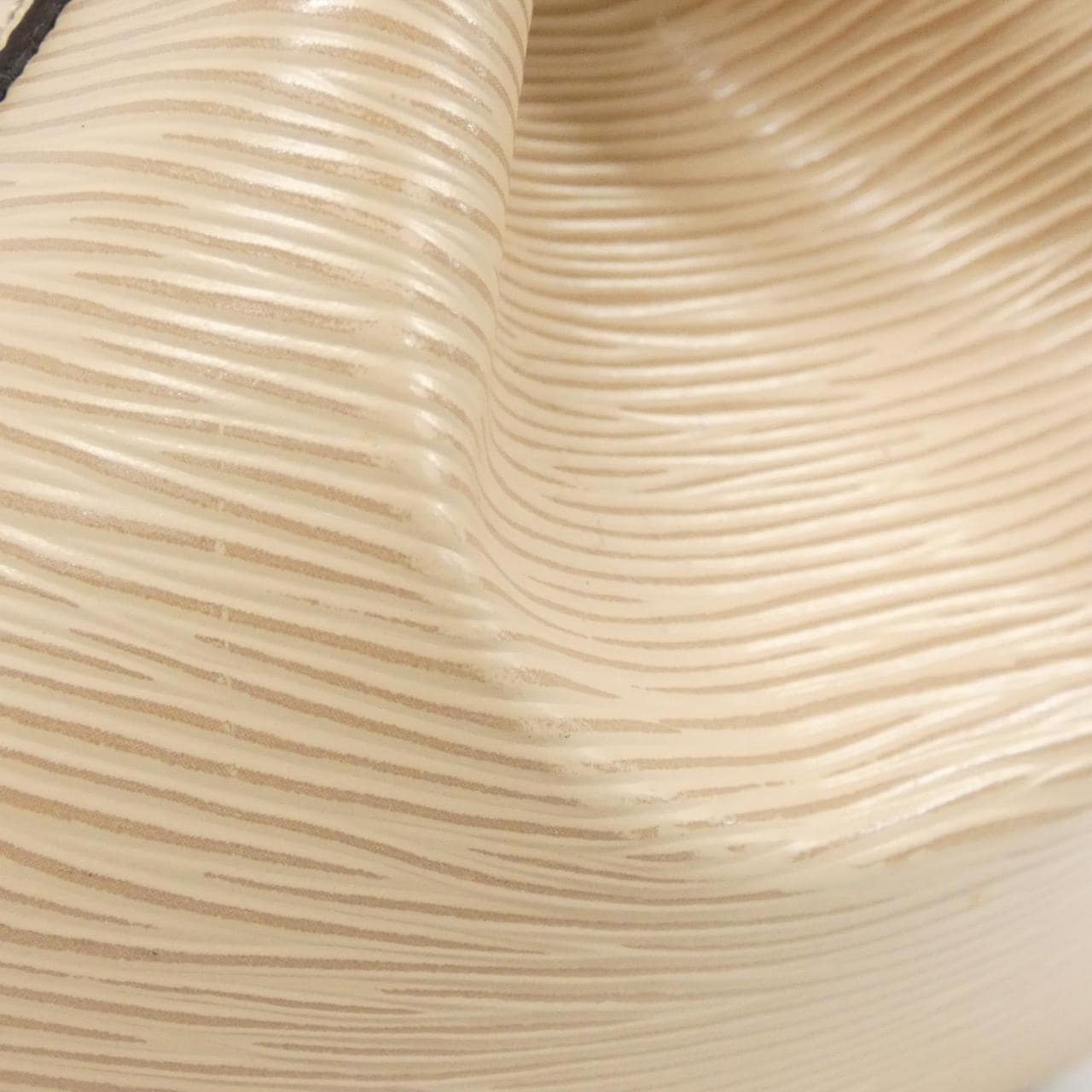 ルイヴィトン エピ マルリー MM M94614 バッグ