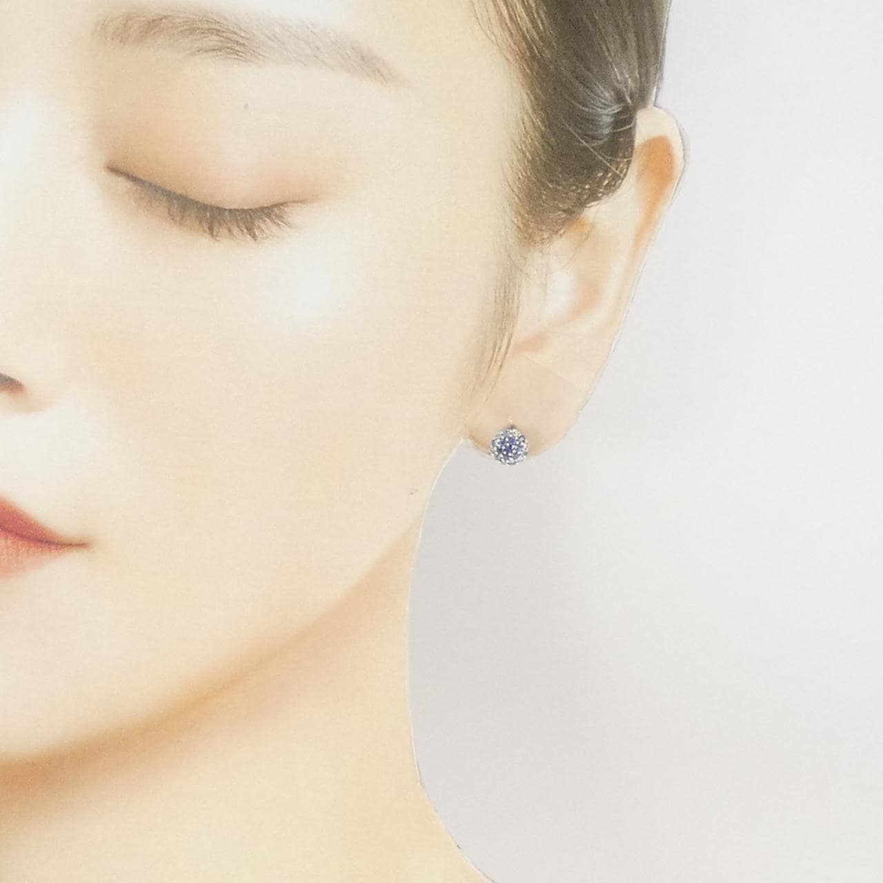 K18WG サファイヤ ピアス