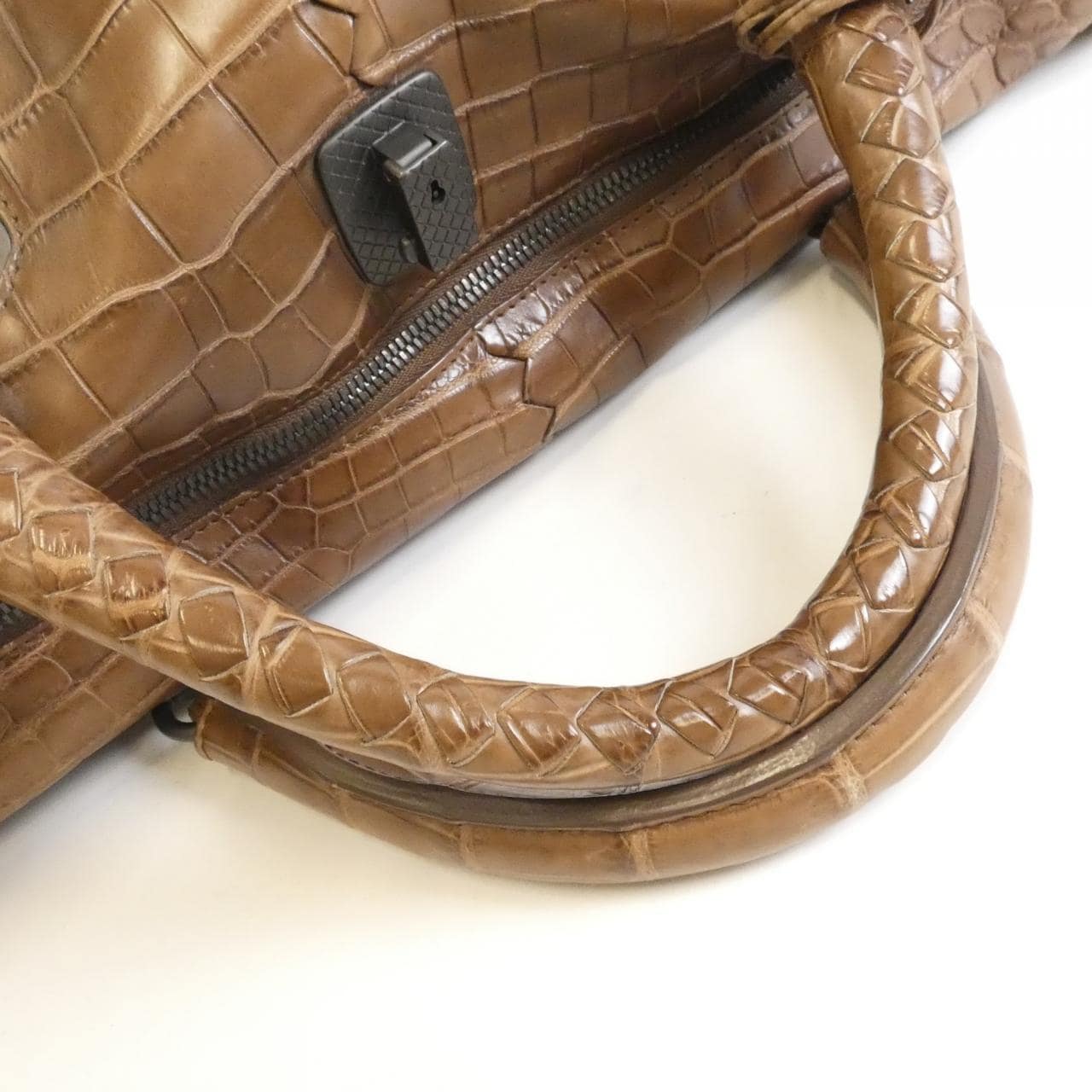 ボッテガヴェネタ バッグ