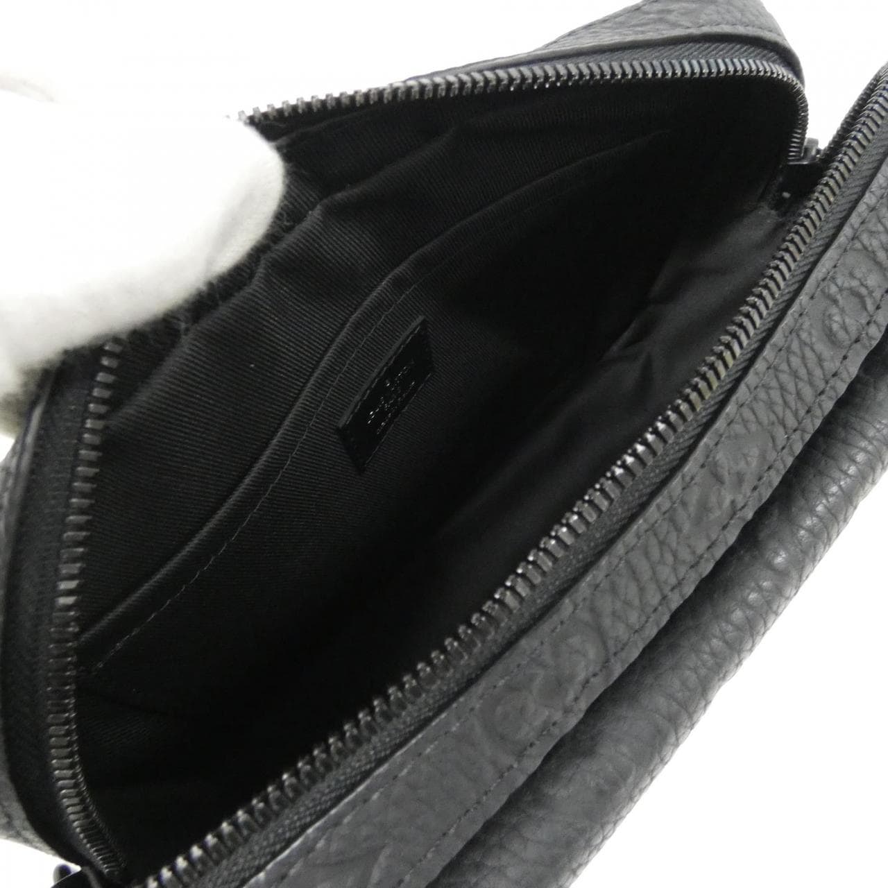 ルイヴィトン トリヨン モノグラム スティーマー メッセンジャー M57307 ショルダーバッグ