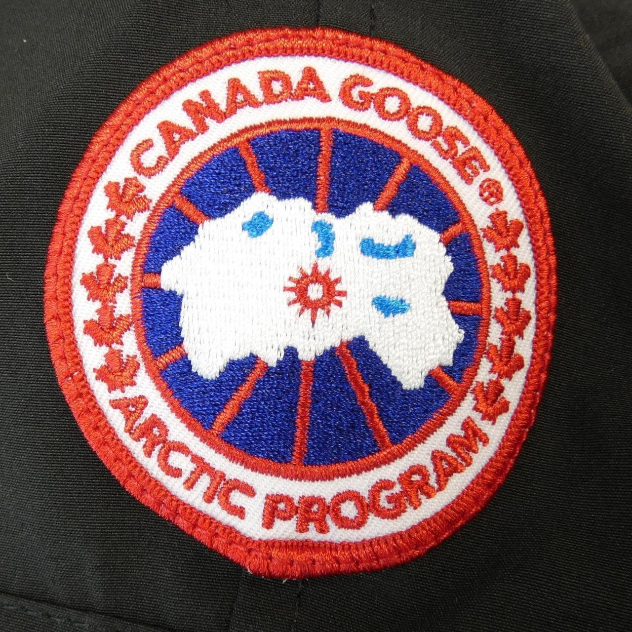 カナダグース CANADA GOOSE 2050W ダウンジャケット