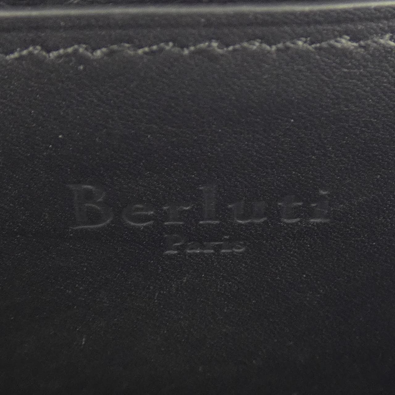 ベルルッティ Berluti ワパスクリットレザージップ付き COIN CASE
