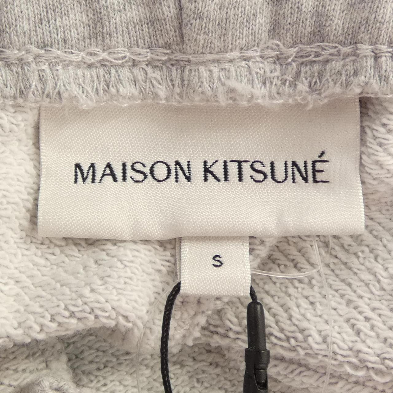 メゾンキツネ MAISON KITSUNE パンツ