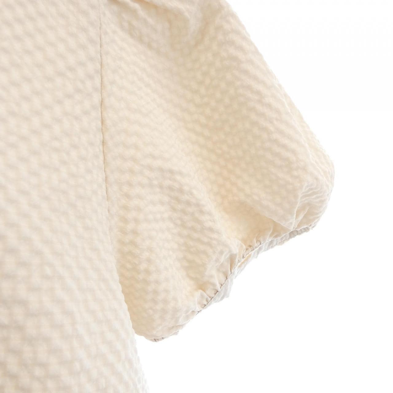 UNMINOU トップス