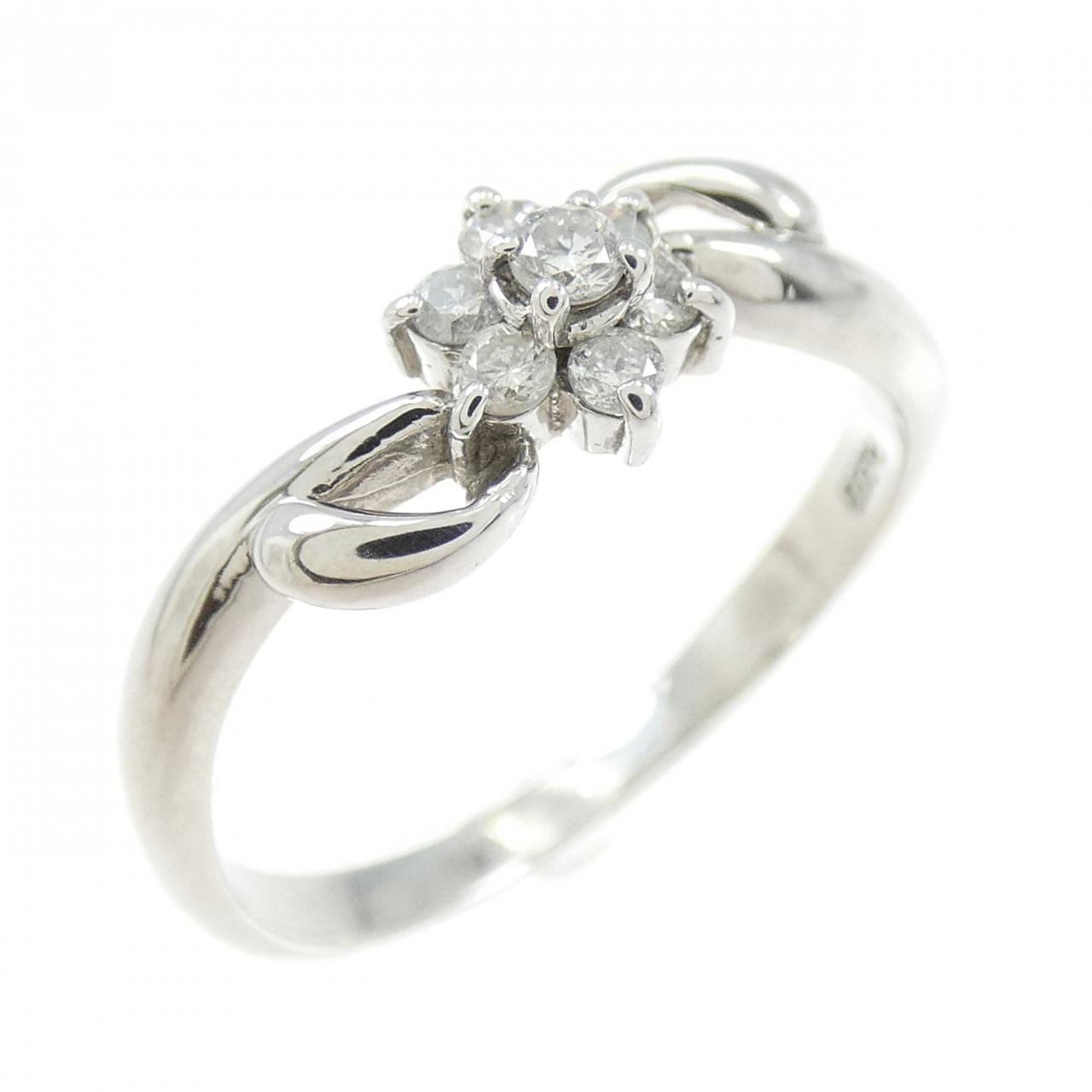 PT900 フラワー ダイヤモンド リング 0.15CT