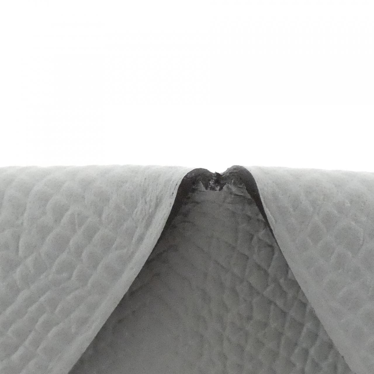 エルメス カルヴィ 044164CK カードケース