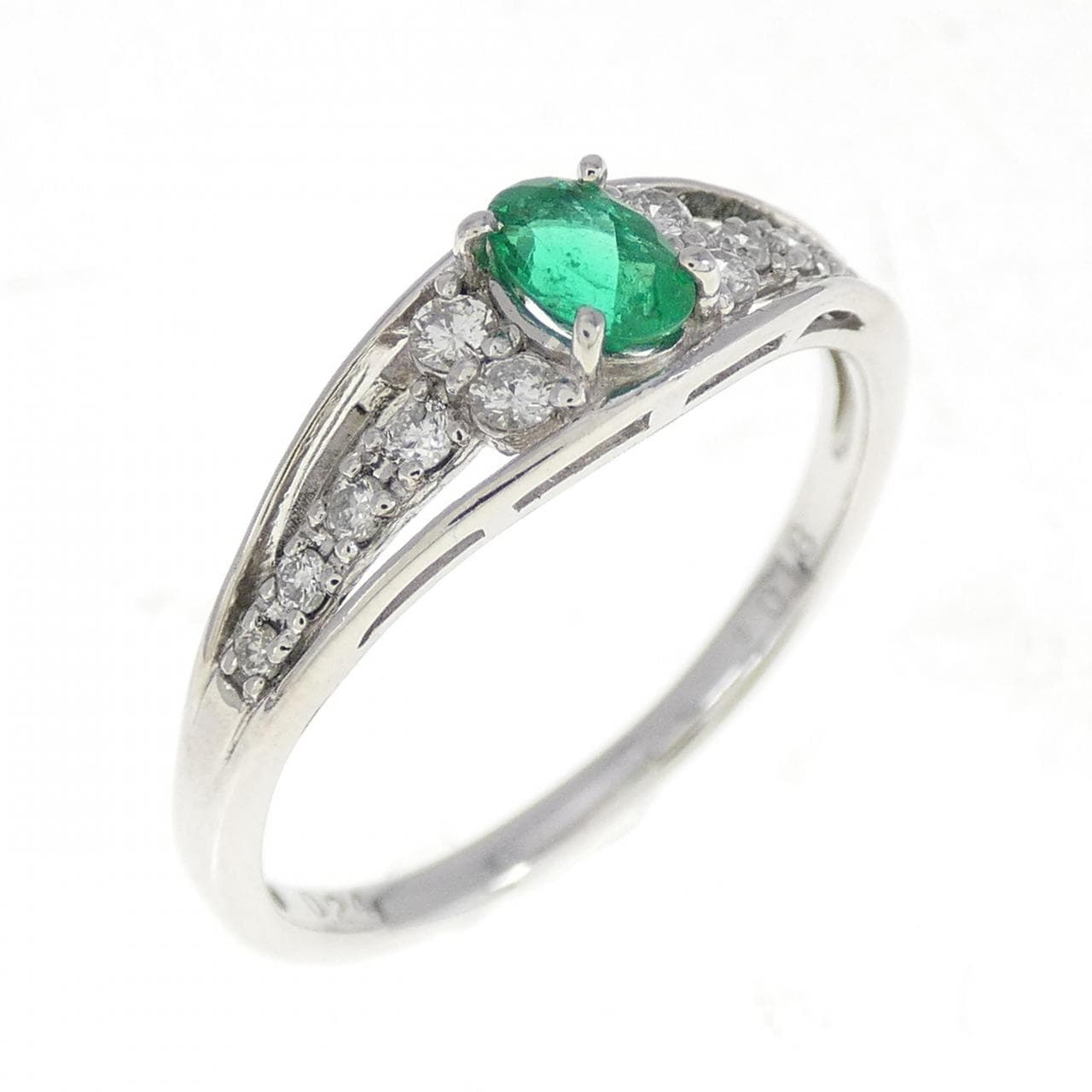 PT エメラルド リング 0.24CT