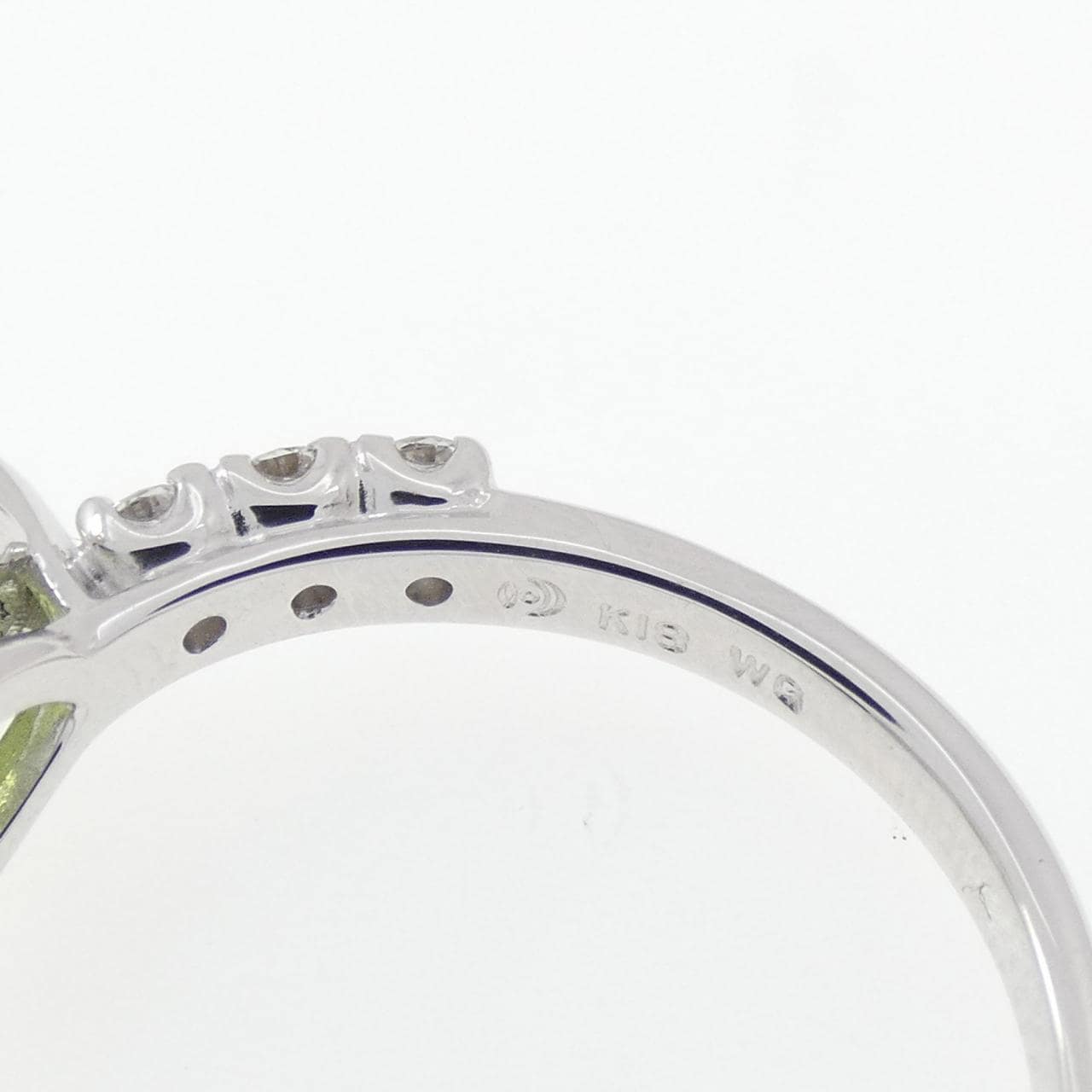 タサキ ペリドット リング