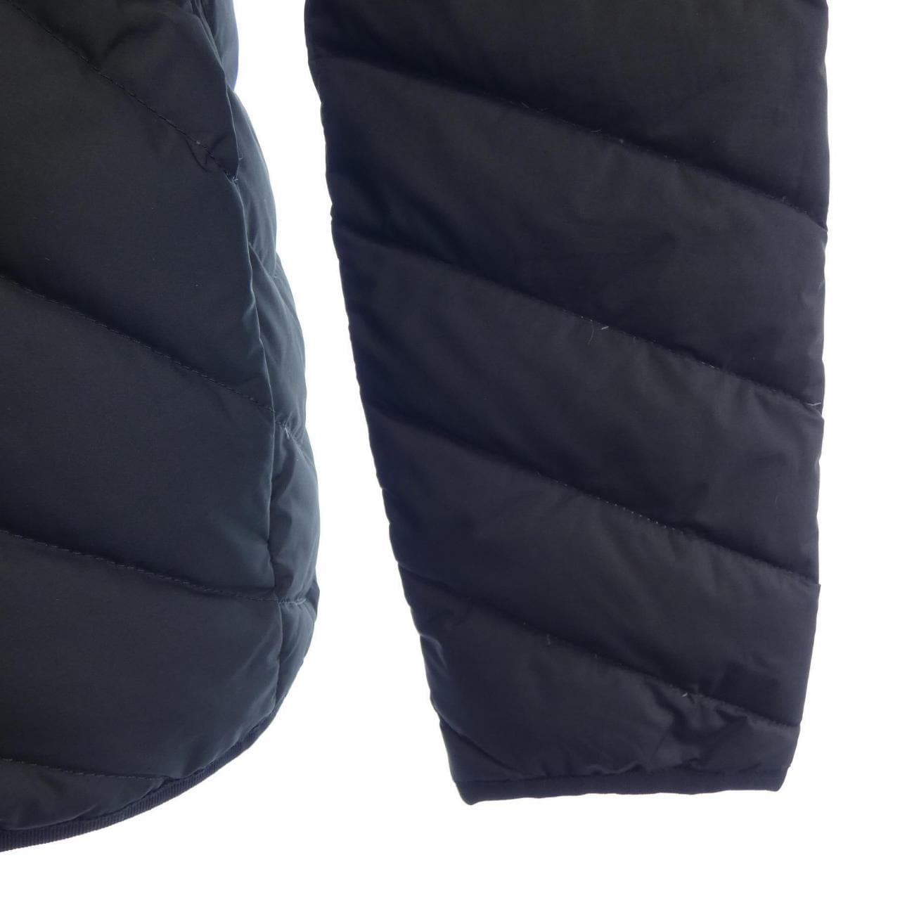 エルメス HERMES クルードセル 3H0185DA ダウンジャケット