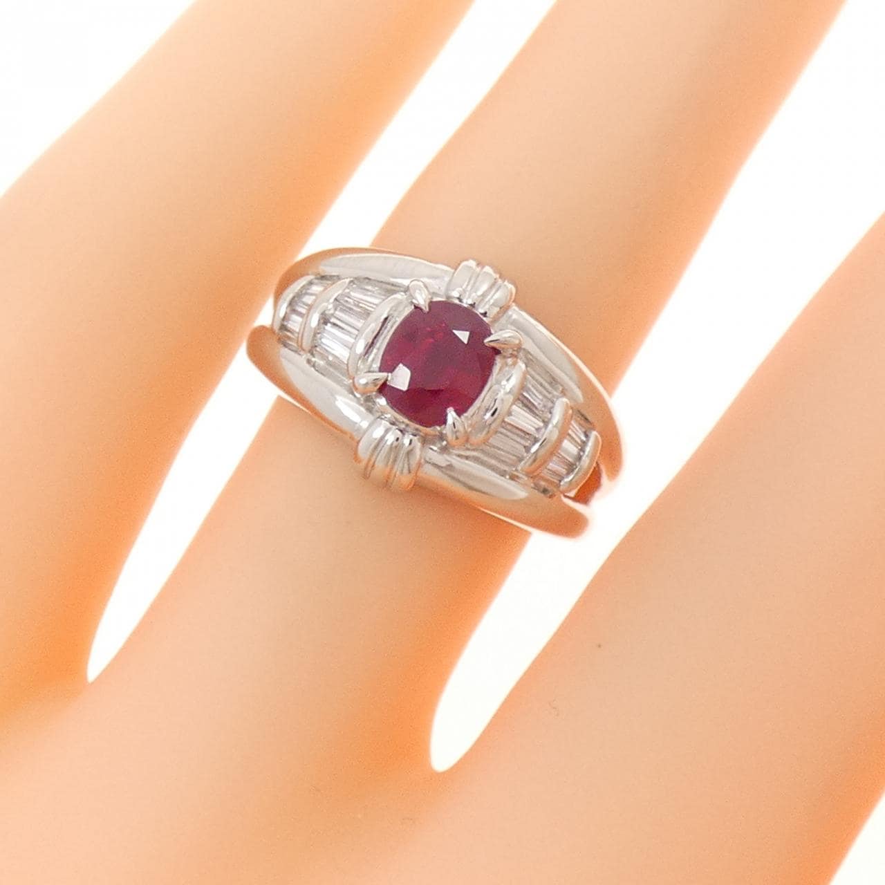 PT900 ルビー リング 0.84CT