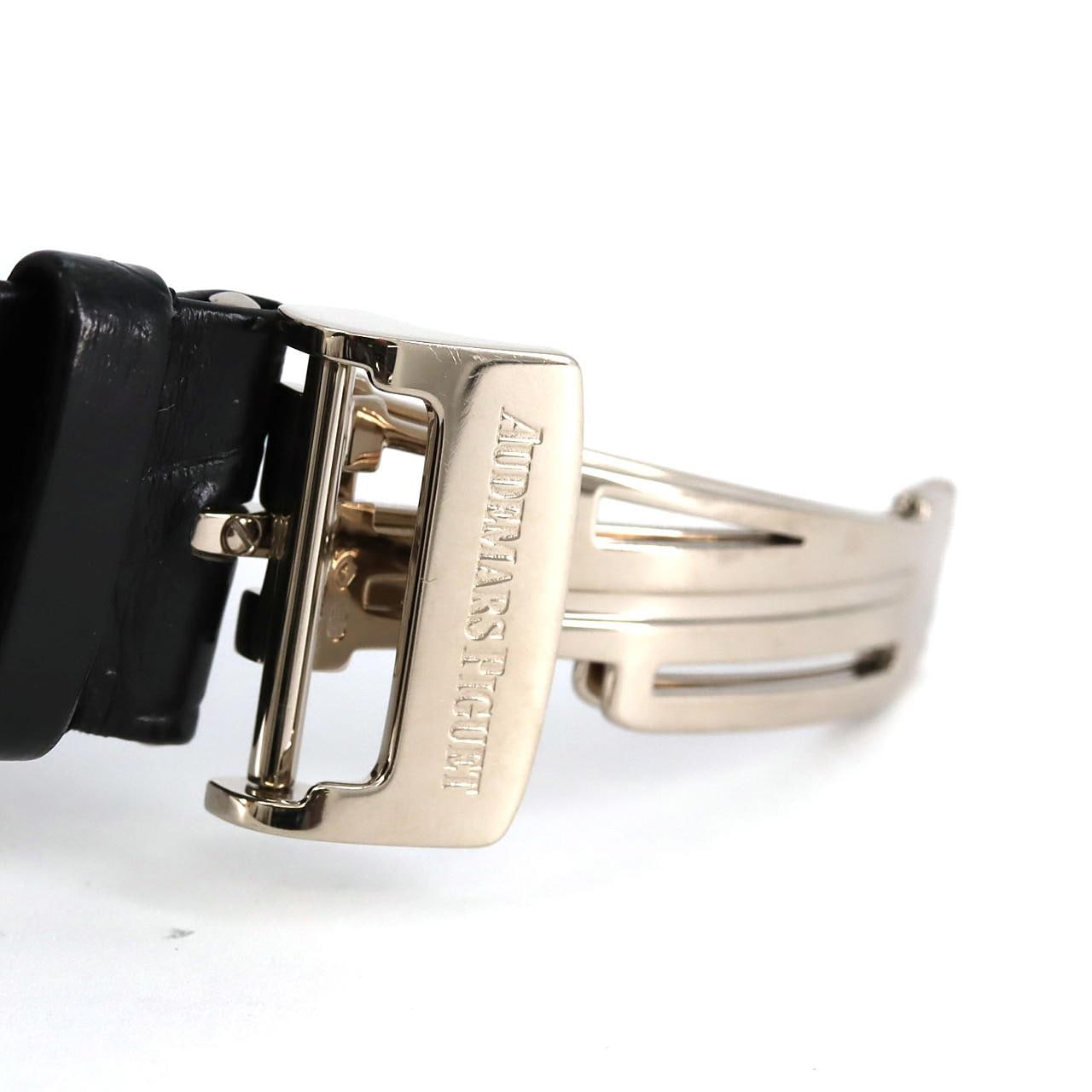 オーデマ･ピゲ ロイヤルオークオフショア 26067BC.ZZ.D002CR.01 WG 自動巻