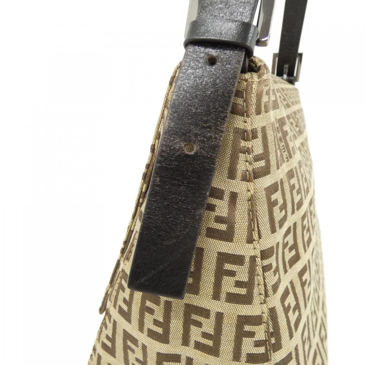 【ヴィンテージ】フェンディ マンマ バゲット 8BR001 NY1 ショルダーバッグ