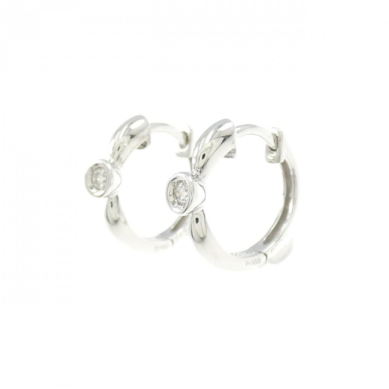 PT900 ダイヤモンド ピアス 0.06CT