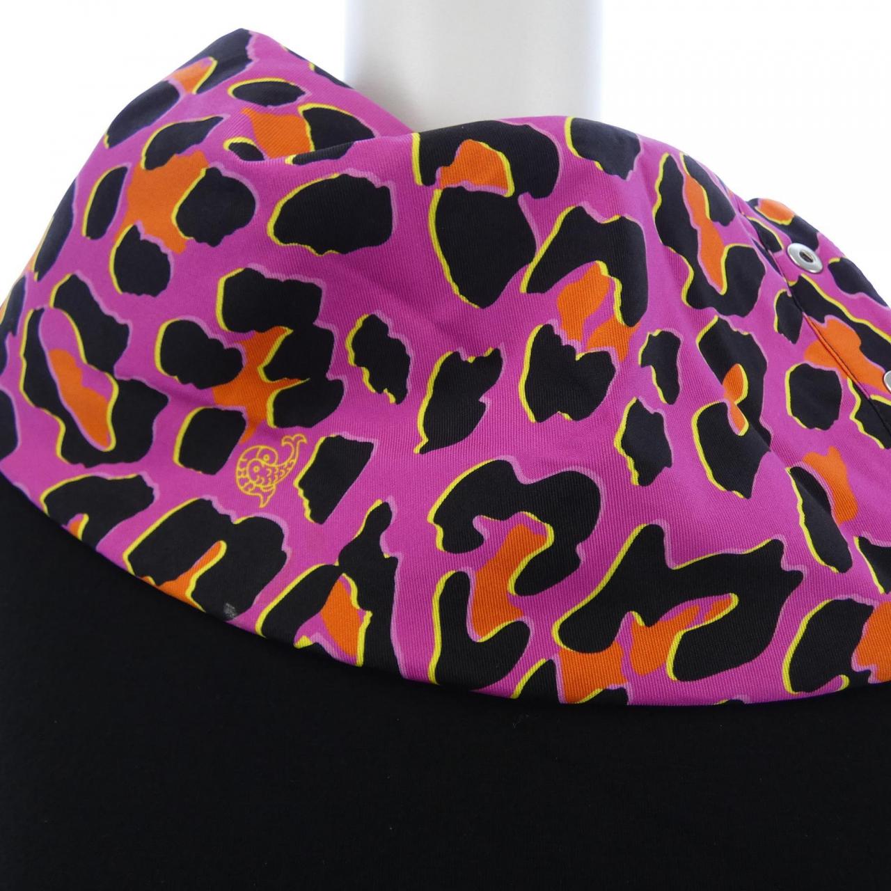 エミリオプッチ EMILIO PUCCI トップス