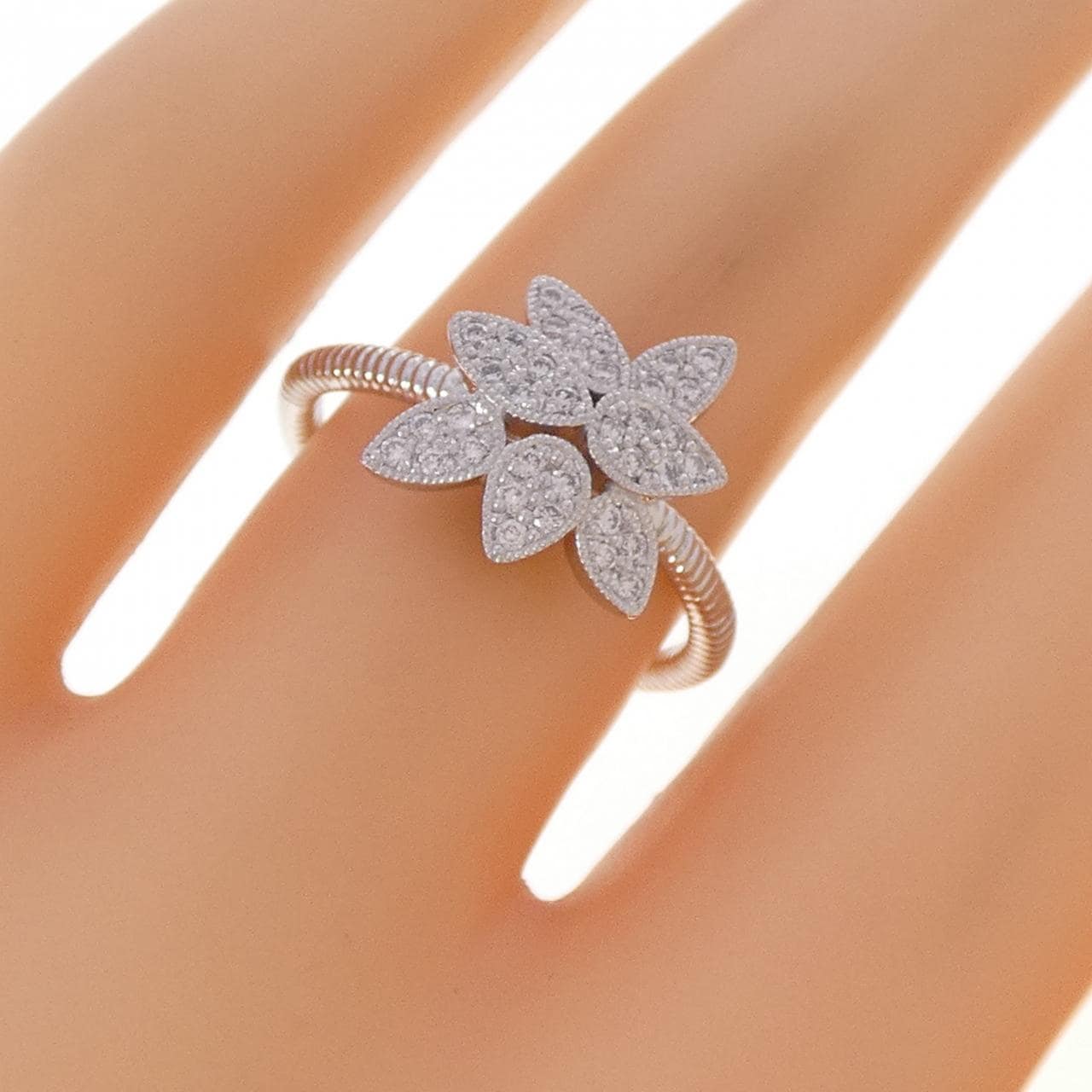 PT900 ダイヤモンド リング 0.19CT