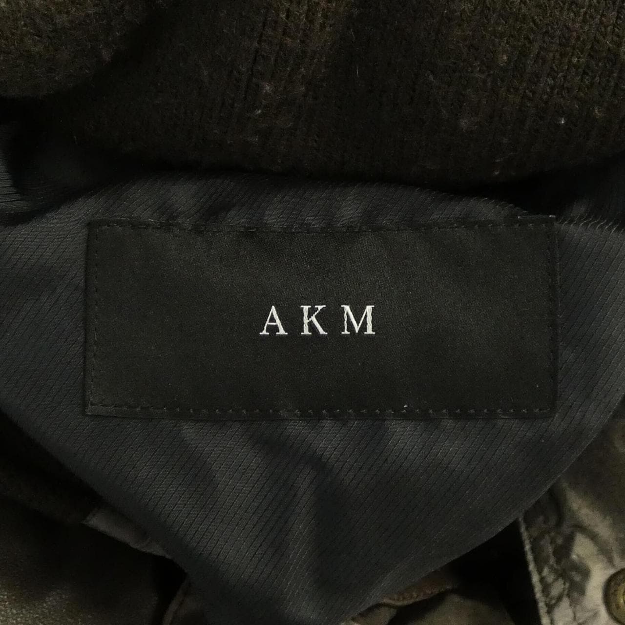 エイケイエム AKM B245 ダウンジャケット