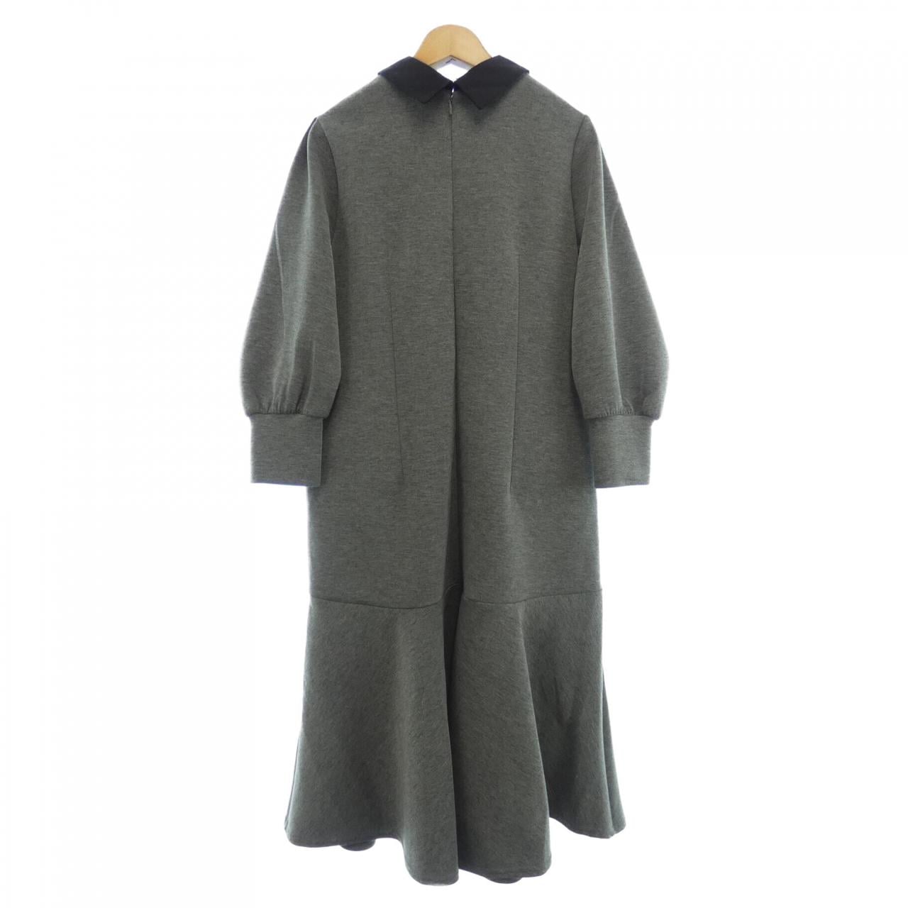 ストラ Stola. ワンピース