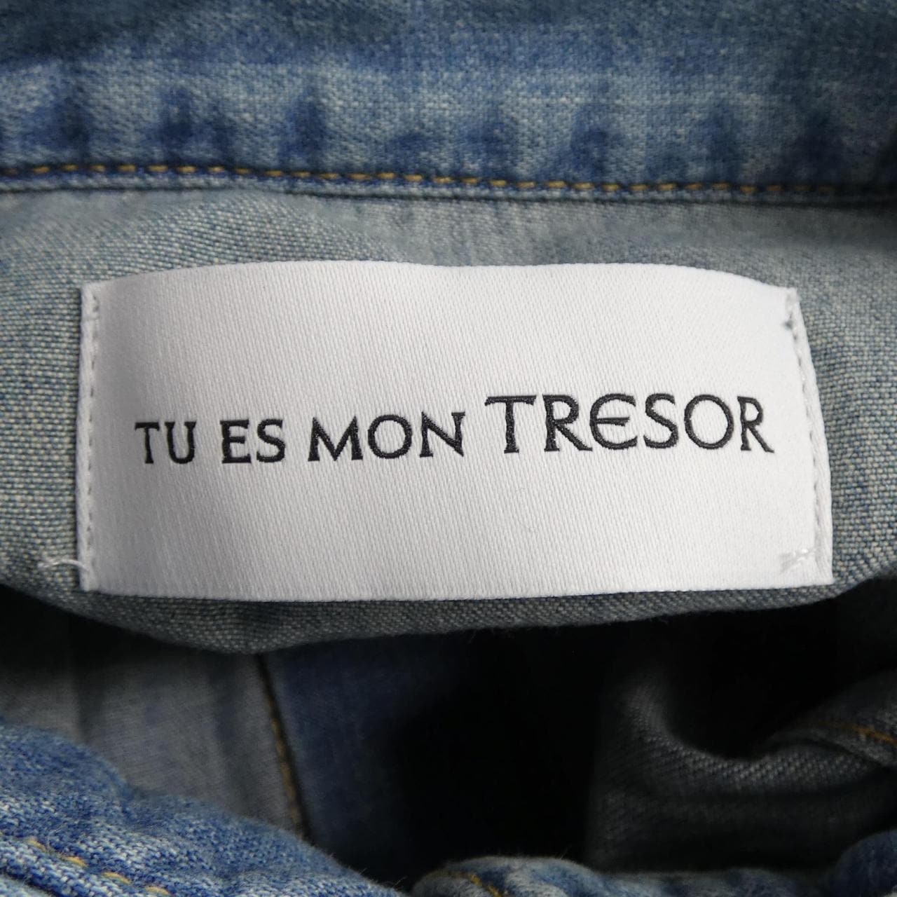 TU ES MON TRESOR シャツ
