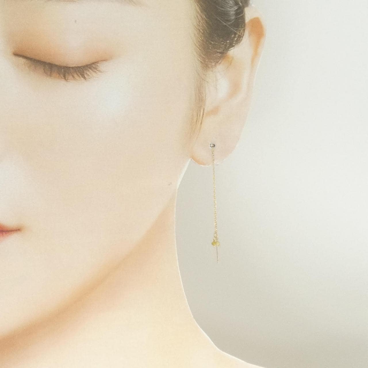 K10YG ダイヤモンド ピアス