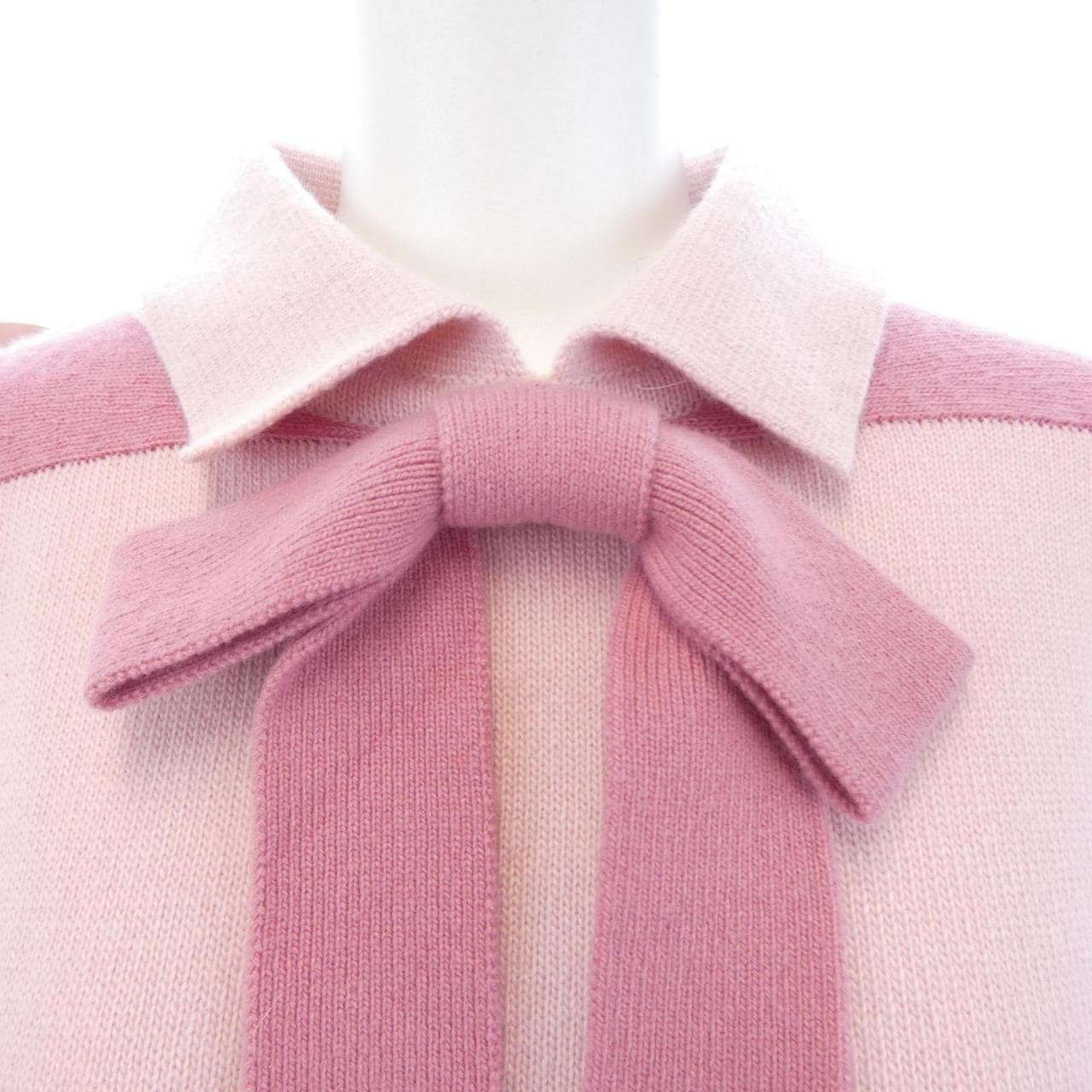 【ヴィンテージ】シャネル CHANEL MADE IN SCOTLAND リボン ニット