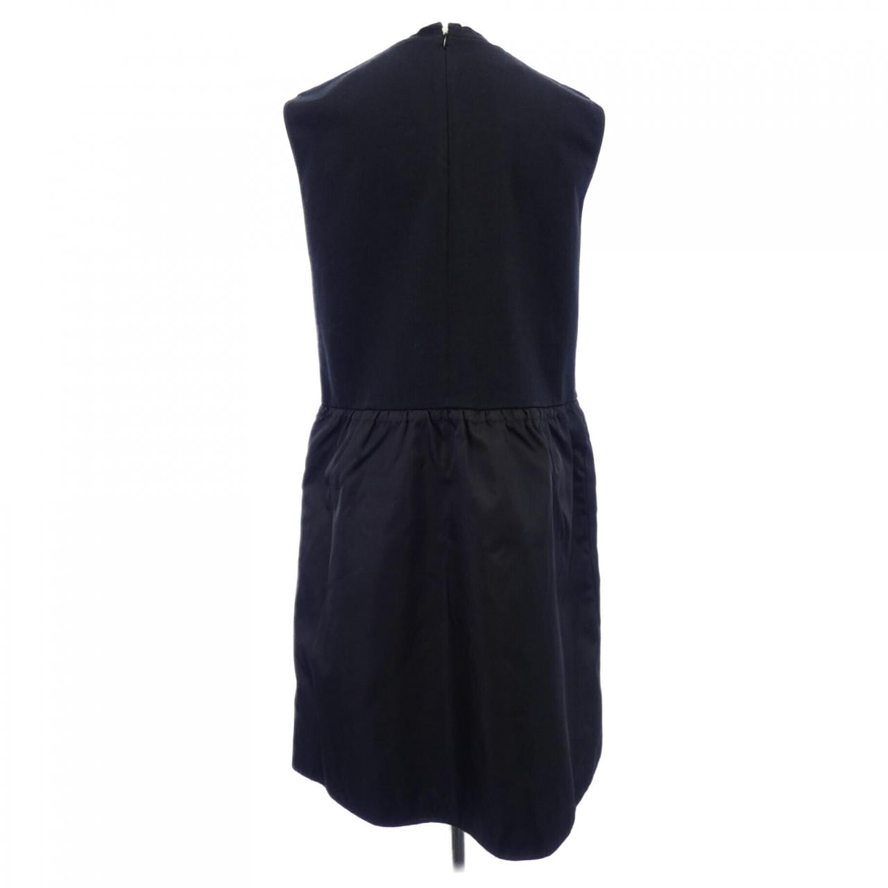 プラダ PRADA トライアングルロゴ P3E48 S211 1Y0Z ワンピース