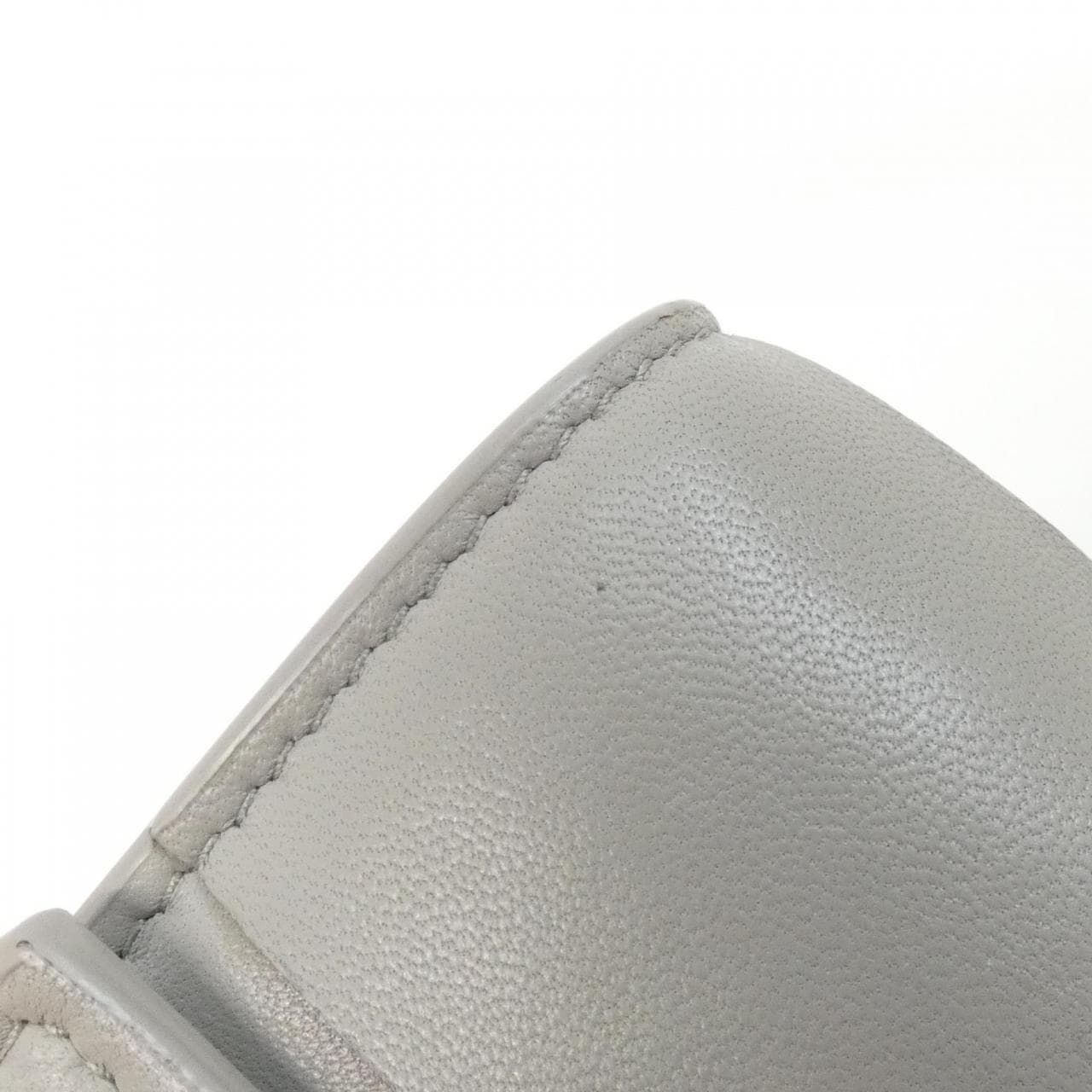 ボッテガヴェネタ 742694 VCQC9 財布