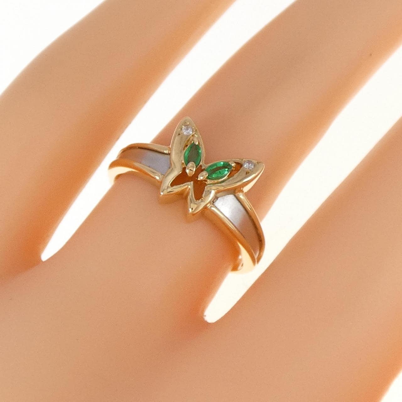 K18YG/PT butterfly emerald ring
