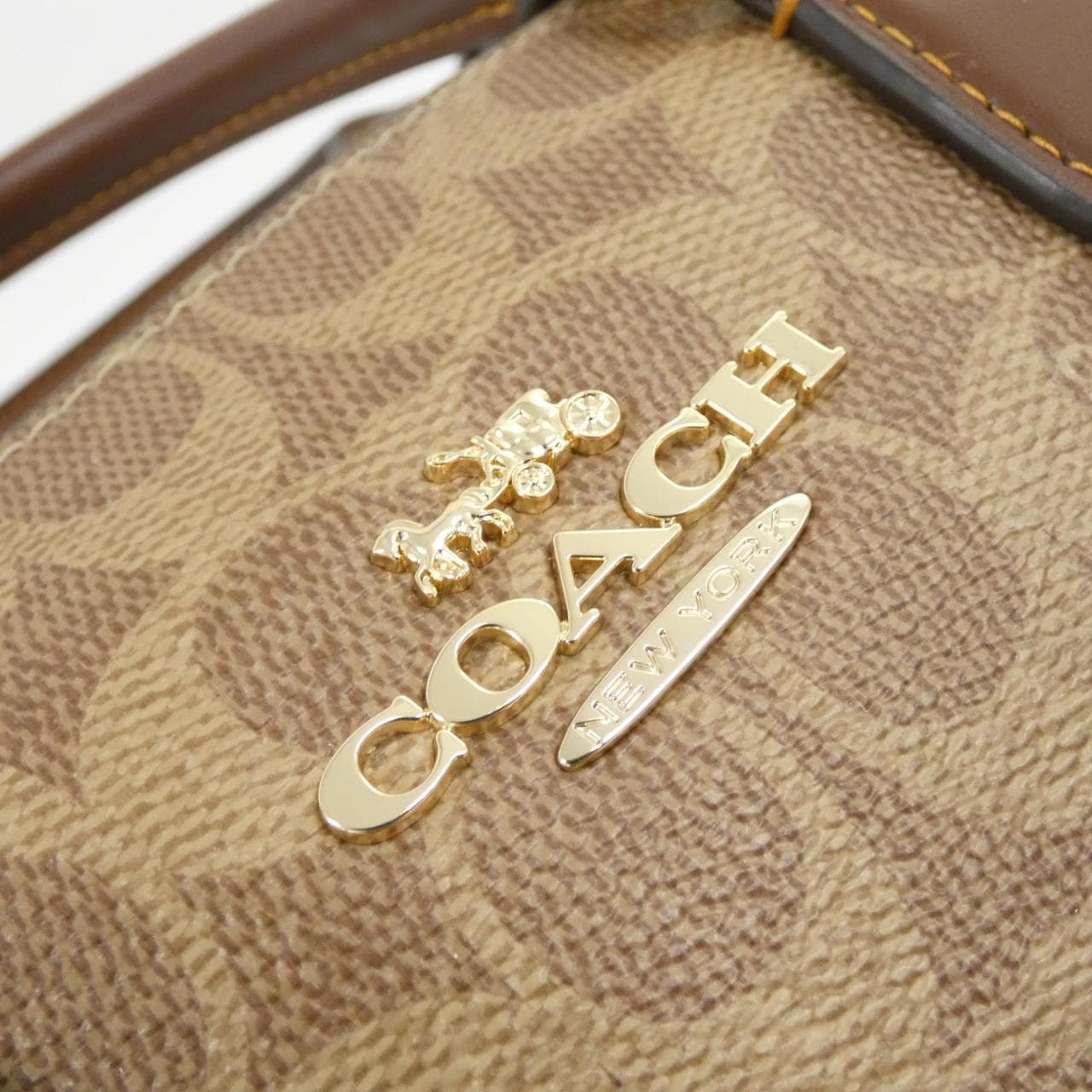 【新品】コーチ CW422 バッグ