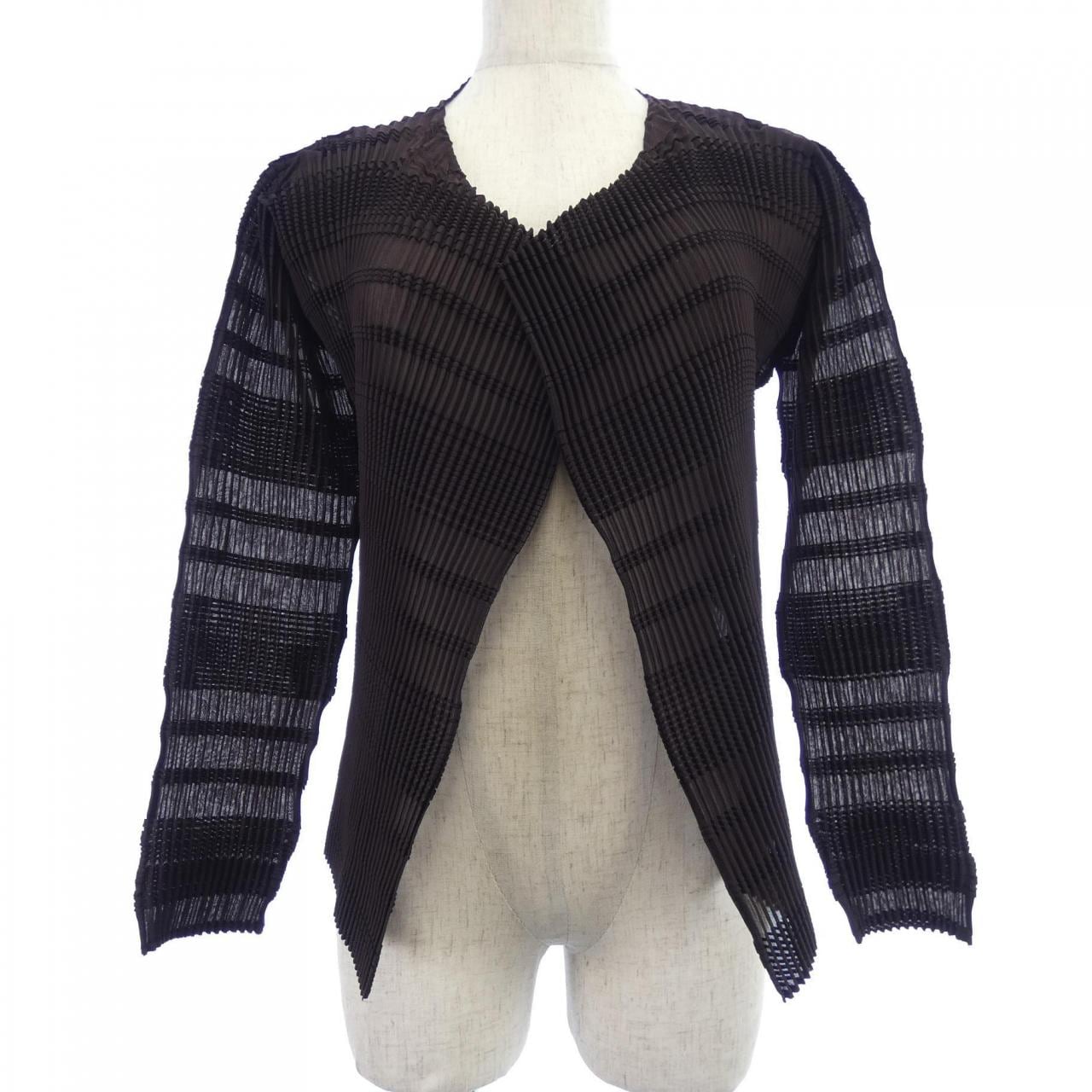 イッセイミヤケ ISSEY MIYAKE IM23FJ147 カーディガン